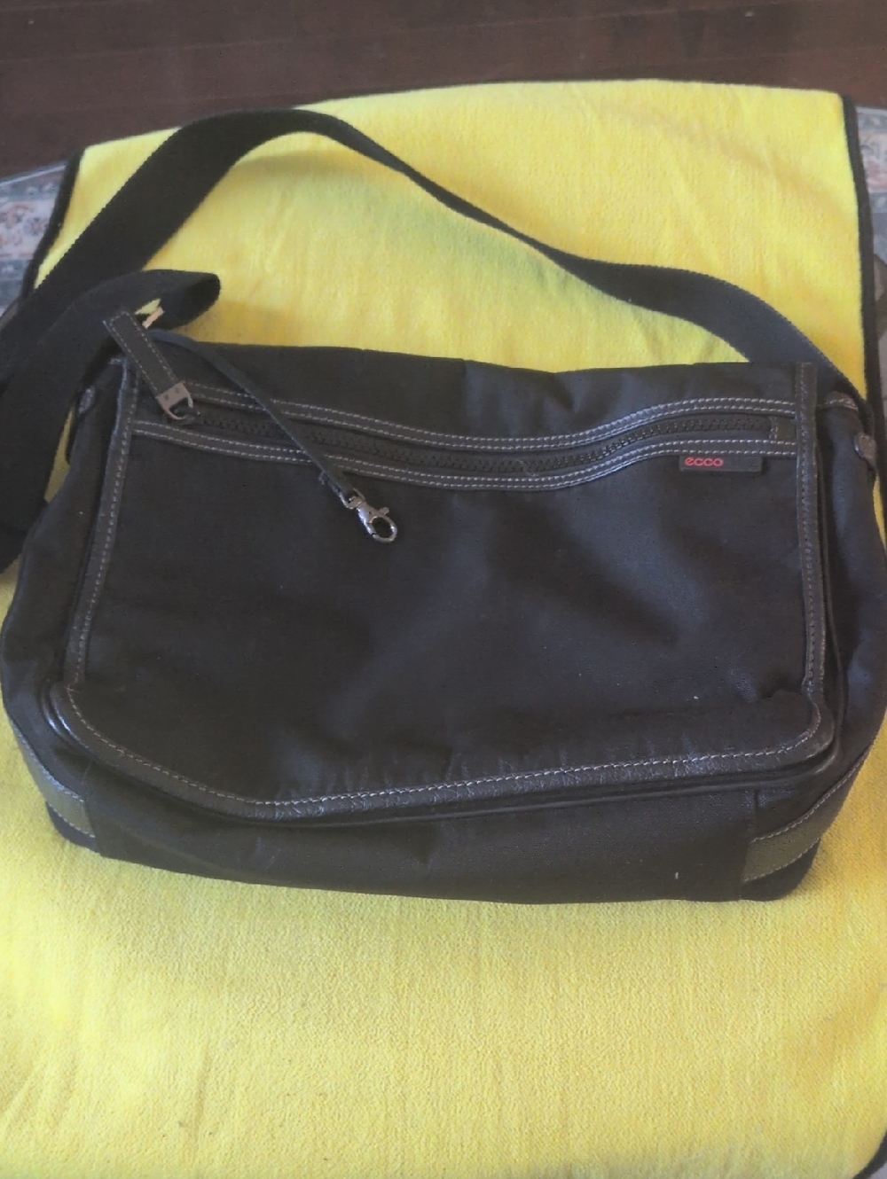 Ecco Black Messenger Bag with Front Zip Pocket